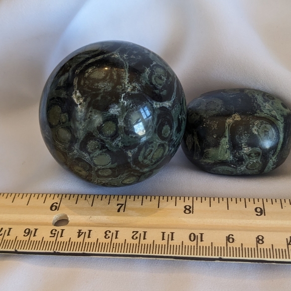Kambaba Jasper Sphere - Picture 3 of 3